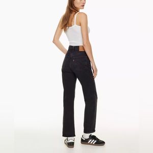 Levi’s ribcage ankle Jean